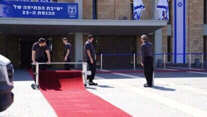 השבעת הכנסת ה-23. | דוברות הכנסת, עדינה ולמן