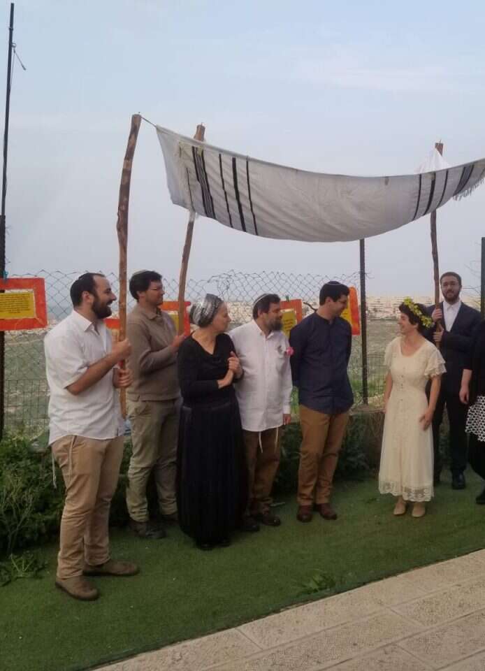 החתונה של זיו שורק וחנה מאייר. | בני המשפחה