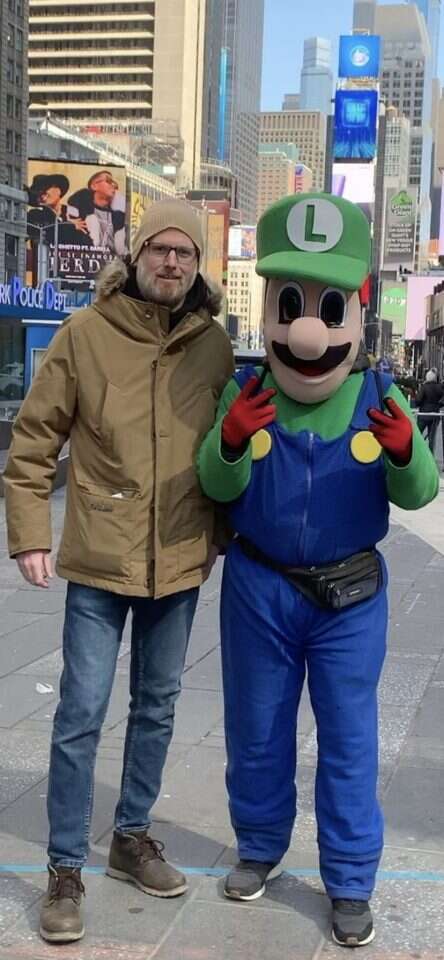 כתבנו בטיימס סקוור, שלשום. כתבנו בטיימס סקוור, שלשום.