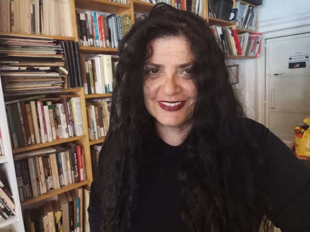 שולה קשת. | אוסף פרטי