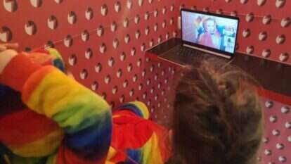 מתגעגעים לבית הספר ולא מתביישים לומר זאת. | בתאל קולמן