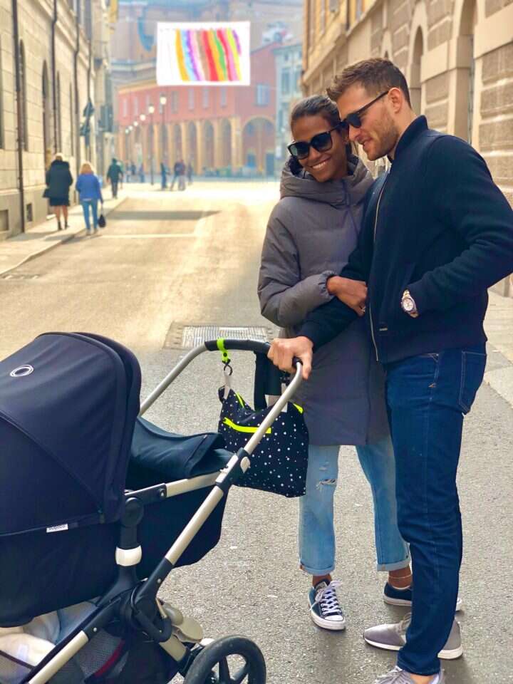 מקל עם אשתו והבן בימים יפים יותר. | מתוך האינסטגרם