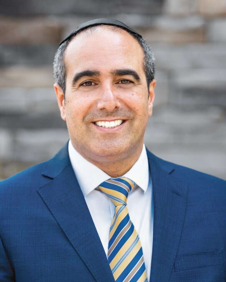 הרב תומר רונן, מנהל "ישיבת העתיד"