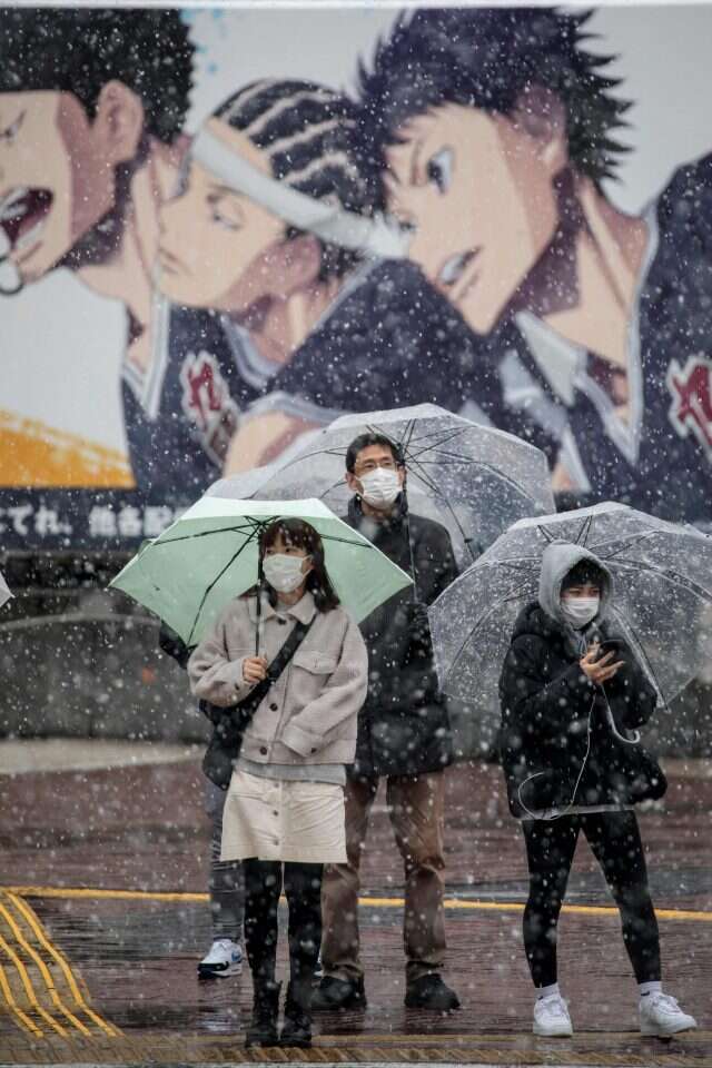 לרוב החולים יש תסמינים. רחובות טוקיו בימי הקורונה. | AFP