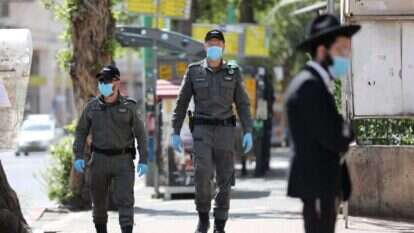 בני ברק בתחילת אפריל. | EPA בני ברק בתחילת אפריל. | EPA