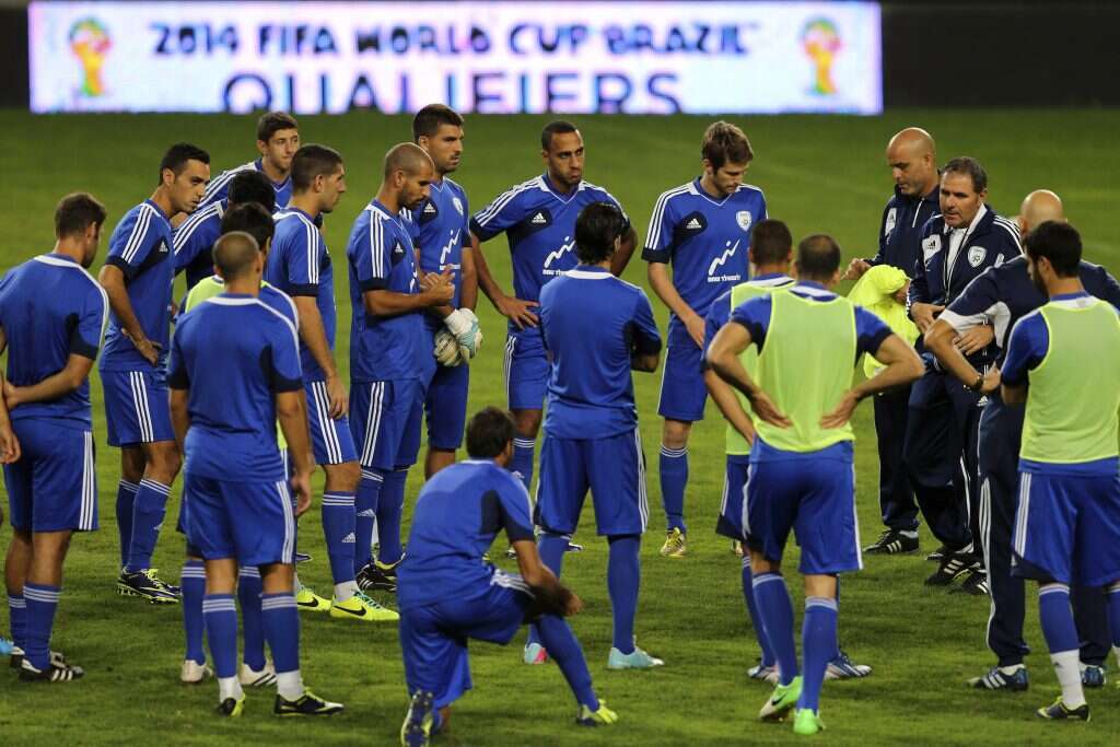 אפשר היה להשיג יותר. גוטמן בימיו בנבחרת ישראל. | EPA אפשר היה להשיג יותר. גוטמן בימיו בנבחרת ישראל. | EPA