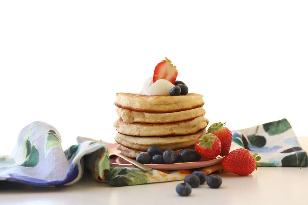 פנקייקס בננות. | אפרת ליכטנשטט