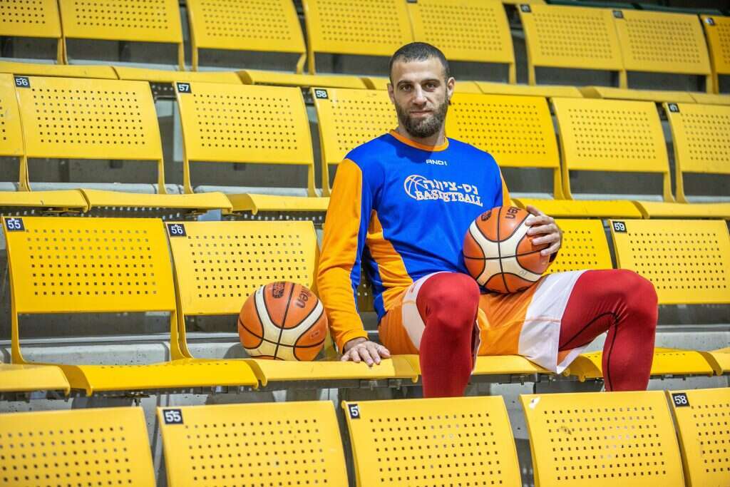 מצב מלחיץ. רביב לימונד. | יוסי אלוני