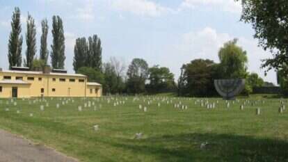 בית הקברות והקרמטוריום בטרזיינשטט | יעקב, מתוך ויקיפדיה בית הקברות והקרמטוריום בטרזיינשטט | יעקב, מתוך ויקיפדיה