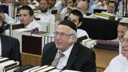 משנתו הלאומית לא התמקדה בהפרחת השממה ובחיזוק הריבונות אלא במצבם הרוחני של יהודים כיחידים. הרב אהרון ליכטנשטיין, 2014. | גרשון אלינסון, פלאש 9