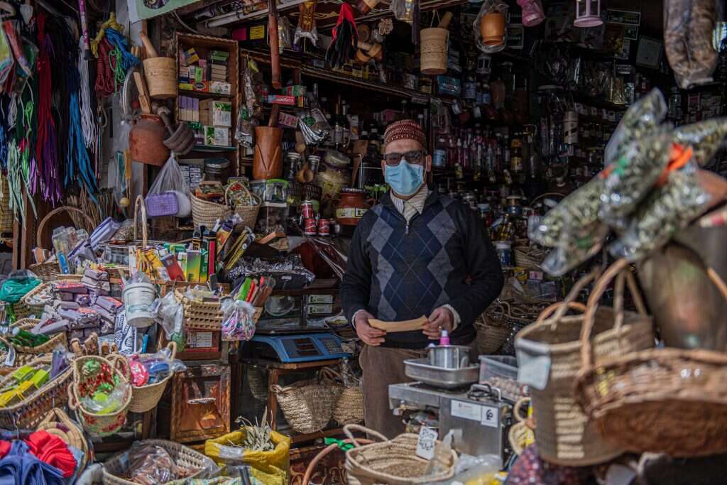 קיוסק פתוח ברבאט, מרוקו. | EPA קיוסק פתוח ברבאט, מרוקו. | EPA