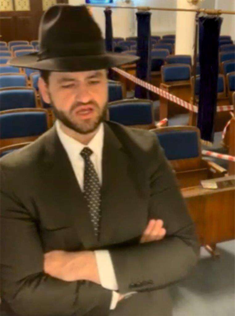 הרב מרדכי באלה רבה של לייפציג בשיעור ברשת. באדיבות: ועד רבני אירופה