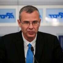 יריב לוין. | אורן בן־חקון