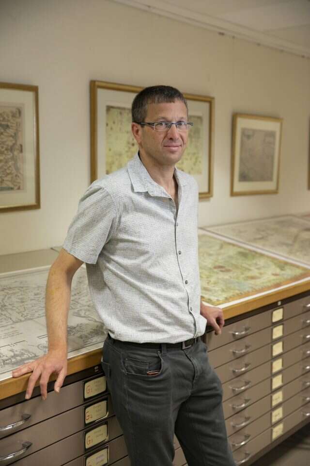 לרומם את אוצרות הרוח. עמיאור. | אוליבייה פיטוסי, פלאש 90