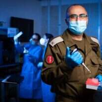 קצין רפואה צבאי ראשי, תא"ל  טריף בדר. | אריק סולטן