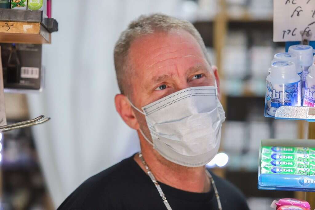 גילי נמר. | יוסי אלוני