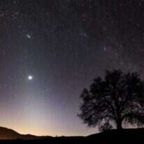 שמיים זרועי כוכבים. | EPA