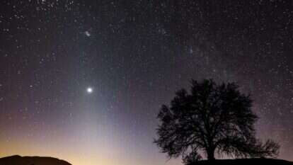 שמיים זרועי כוכבים. | EPA