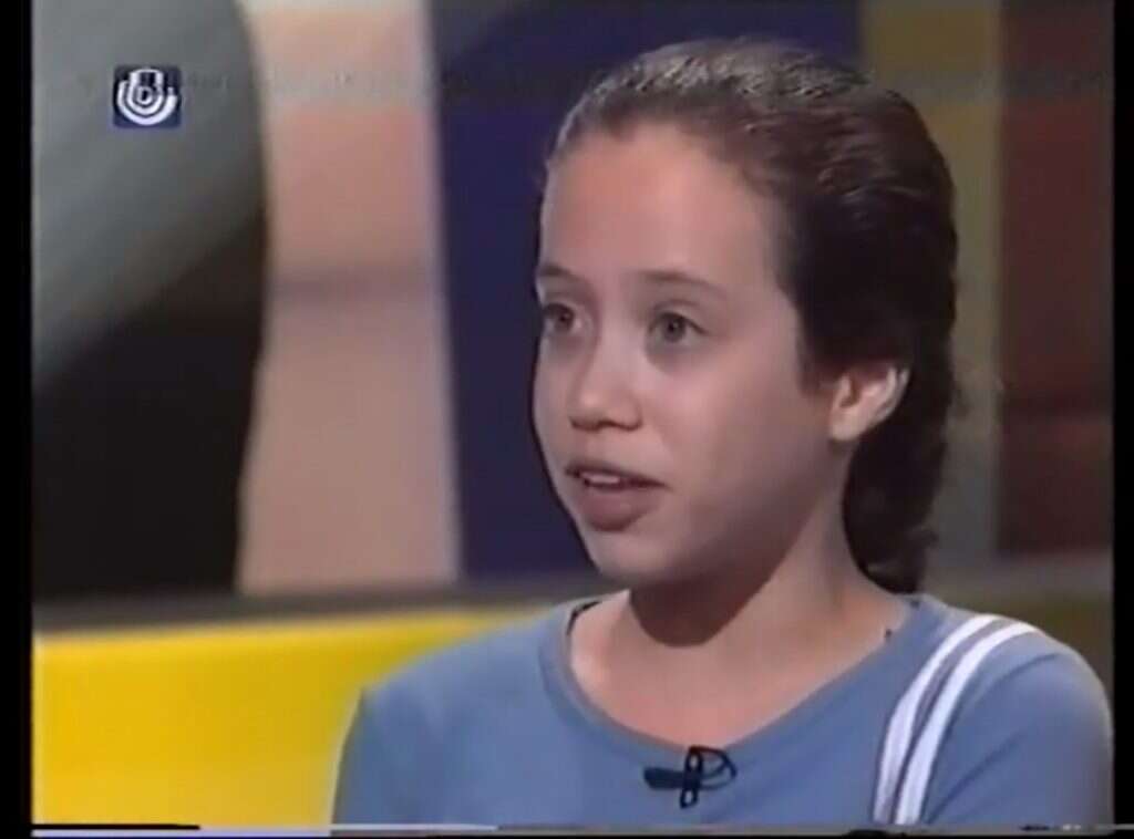 מגיל צעיר בתחום. עמליה כילדה. | מסך