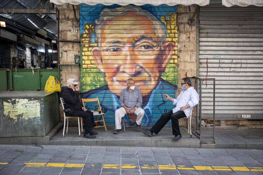 עלייה בחרדה בתקופת הקורונה. שוק מחנה יהודה בירושלים. | אוליבייה פיטוסי, פלאש 90 עלייה בחרדה בתקופת הקורונה. שוק מחנה יהודה בירושלים. | אוליבייה פיטוסי, פלאש 90