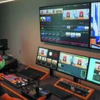 חדר הבקרה של השידור החי מבית המשפט העליון. | יוסי כהן, לע"מ