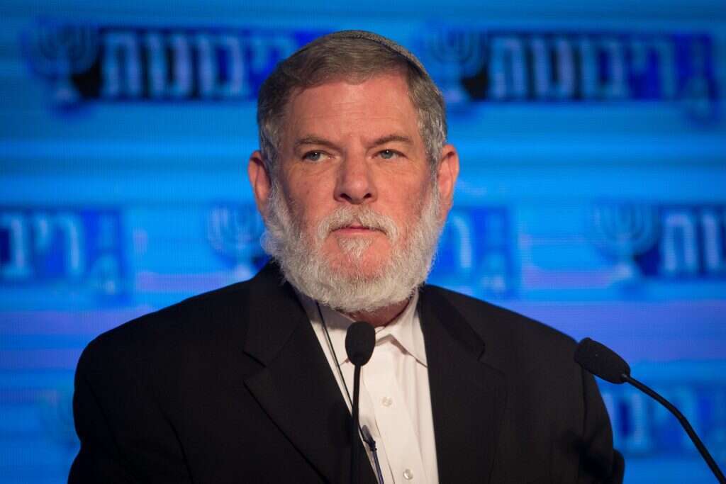 הרב אבי גיסר. | נעם ריבקין פנטון, פלאש