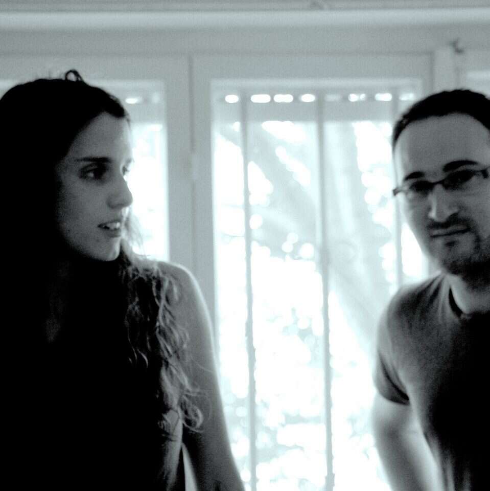 התרחקות כדי לבחור באהבה. דניאלה ובן ספקטור. | ערן הללי התרחקות כדי לבחור באהבה. דניאלה ובן ספקטור. | ערן הללי