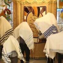 תפילה בכפר אדומים, 2016. | מרים צחי