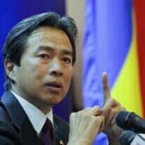 שלושים שנות קריירה. השגריר דו וויי. | EPA