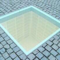 אנדרטת "הספרייה הריקה" בברלין. מיכה אולמן. | Charlotte Nordah