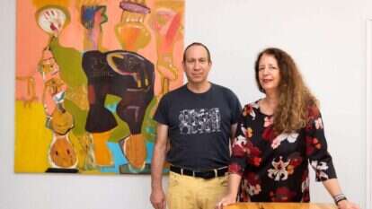 "לקחנו על עצמנו את המשימה לפקוח את העיניים". תמר ועוז אלמוג. | אביטל הירש