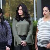 האחיות שנפגעו. אלי סאפר, ניקול מאייר ודסי ארליך. | Belinda Hawkins