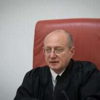 השופט אלכס שטיין. | יונתן זינדל, פלאש 90
