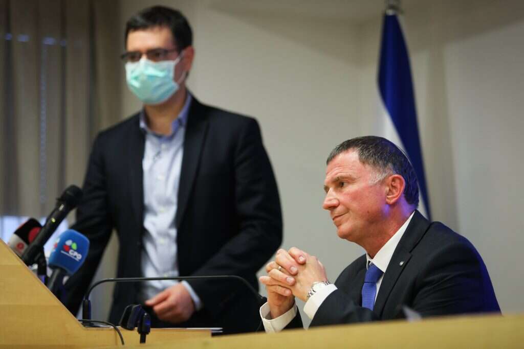 יולי אדלשטיין ומשה בר סימן טוב. | פלאש 90