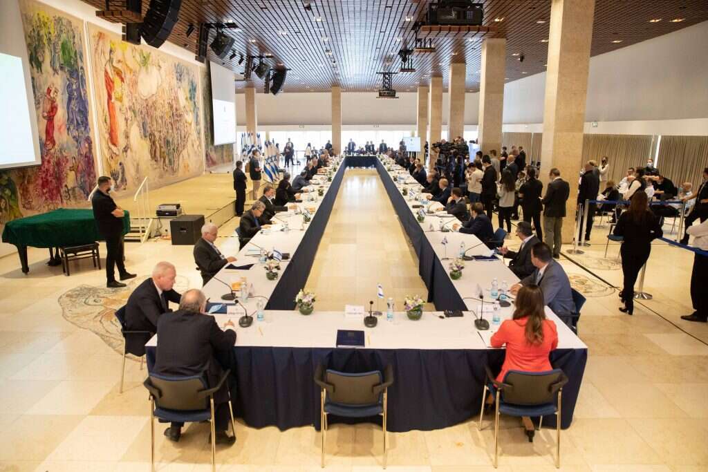 ישיבת הממשלה באולם שאגאל בכנסת. | אוהד צויגנברג