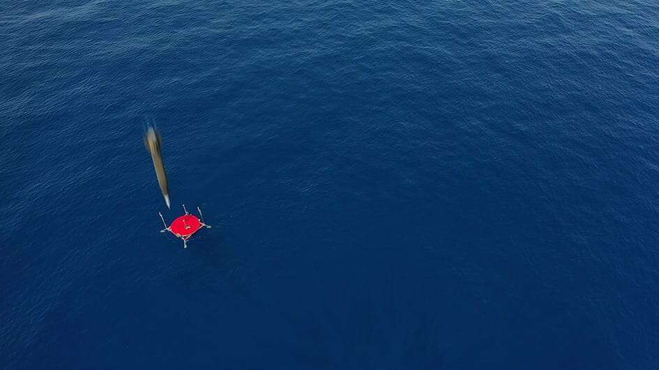 ניסוי מערכת נשק לורה בלב ים. | התעשייה האווירית