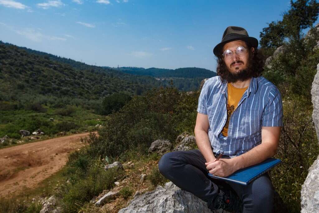 אסף צוריאל. | אנצ'ו ג'וש, ג'יני