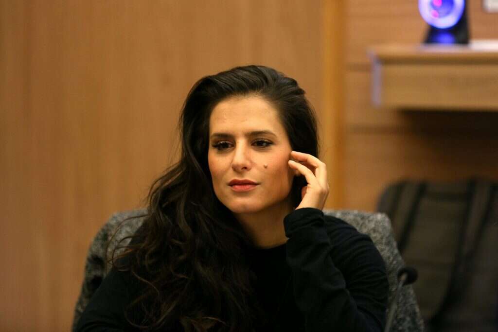 מירי מסיקה. | דודי ועקנין