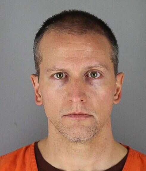 השוטר דרק צ'אובין. | AFP השוטר דרק צ'אובין. | AFP