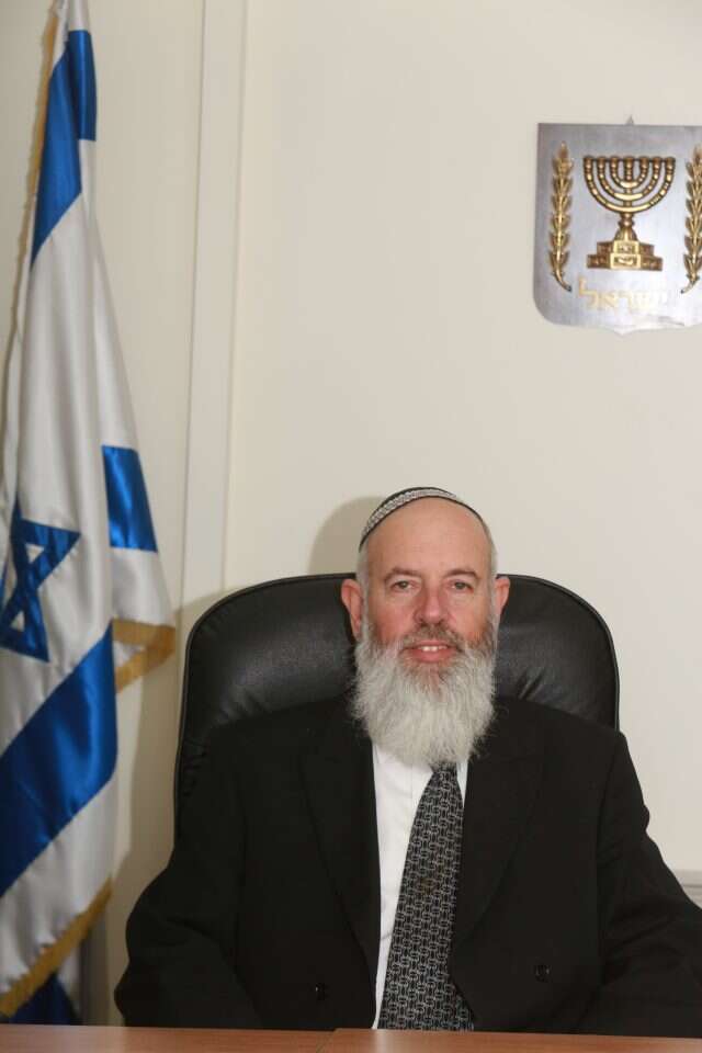 הרב אליעזר איגרא. | מרים צחי