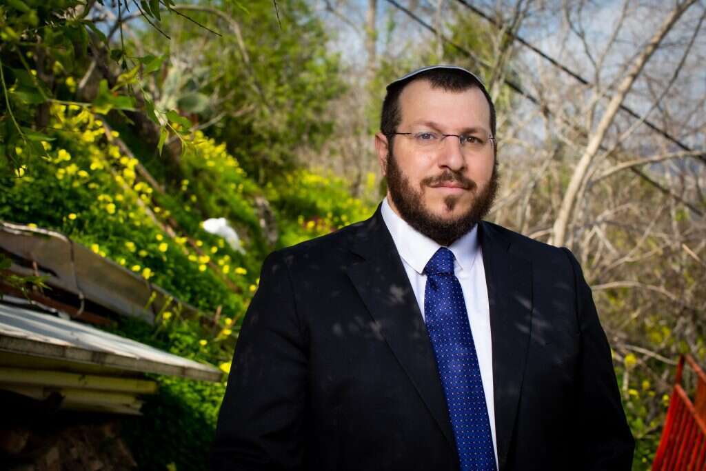 הרב עמיחי אליהו. | אריק סולטן