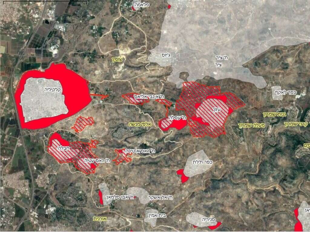 קרני שומרון, אלפי מנשה. תוכניות המתאר הפלסטיניות להתרחבות (מסומנות באדום על המפה) בסמוך ליישובים יהודיים, בגוש עציון ובדרום הר חברון. מקור: GIS הישראלי והפלסטיני. הנתונים נאספו בסיוע חברת לנדיוז