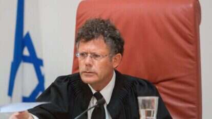 השופט יצחק עמית, שאמור להתמנות לנשיא ביהמ"ש לפי שיטת הסניוריטי. | נועם ריבקין, פנטון, פלאש