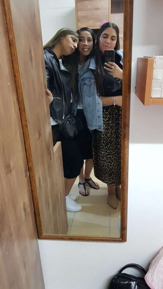 מימין לשמאל: שקד, מיתר ולירון