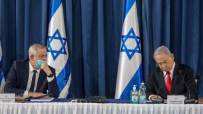 נתניהו וגנץ בישיבת ממשלה. | מארק ישראל סלם