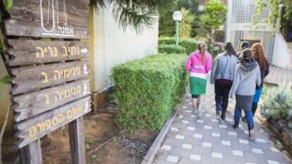 תלמידות אולפנה. אילוסטרציה. | יהושע יוסף