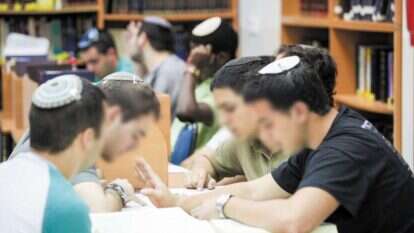 תלמידים בישיבה. אילוסטרציה. | יוסי זמיר, פלאש 90