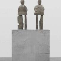 דמות אבן כפולה | אוגו רונדינונה