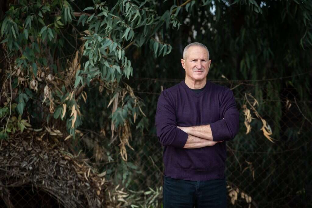 פרופ יוסי בן ארצי. | אבישג שאר יישוב