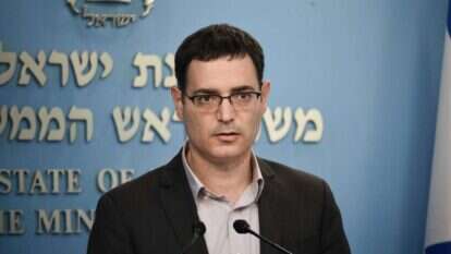 מנכ"ל משרד הבריאות, משה בר סימן־טוב. | יואב דודקביץ'
